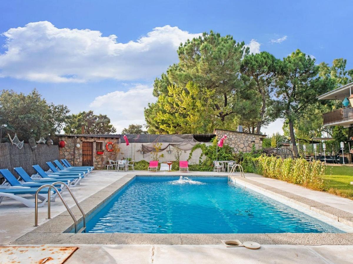Rural Apartment With Shared Garden Pool And Spa Galapagar Luaran gambar
